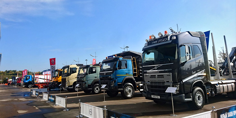 продажи грузовиков в России